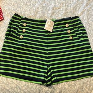 Women’s shorts size medium.  Green and navy.  New Sail to Sable